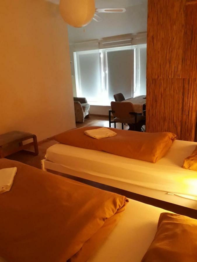 Gaestehaus Gl Ellwangen Extérieur photo