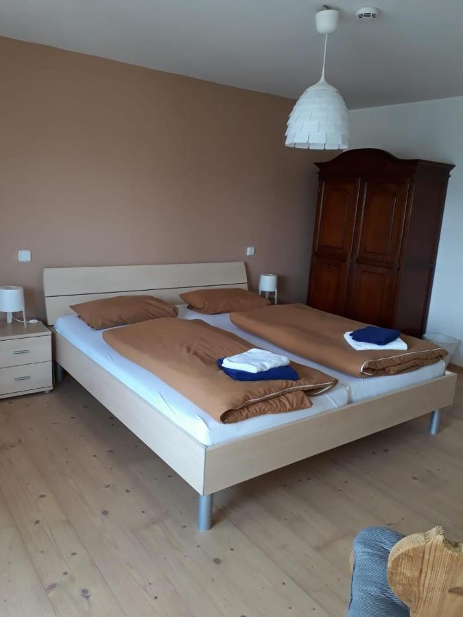 Gaestehaus Gl Ellwangen Extérieur photo