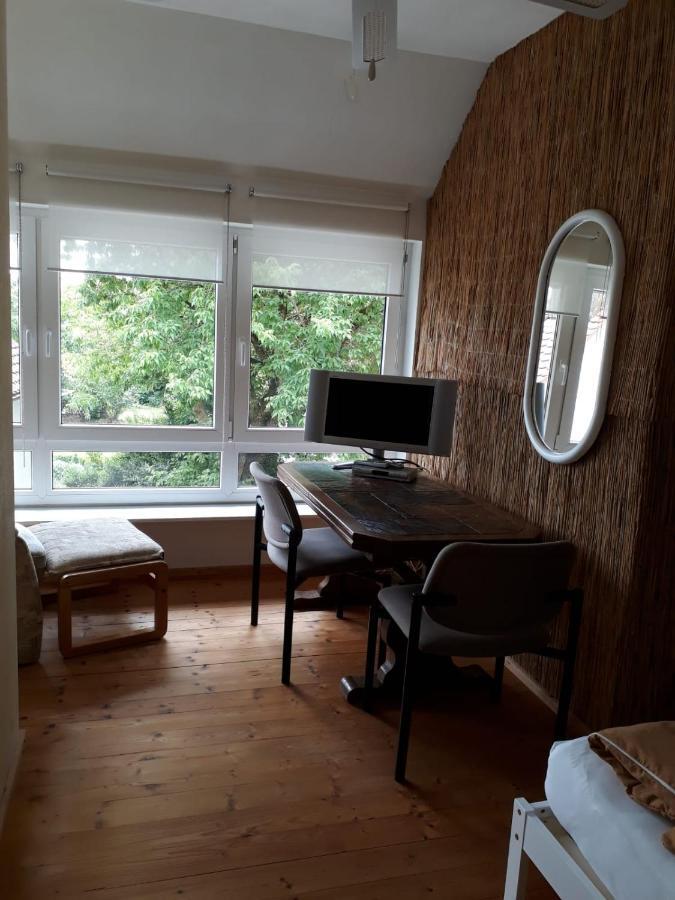 Gaestehaus Gl Ellwangen Extérieur photo